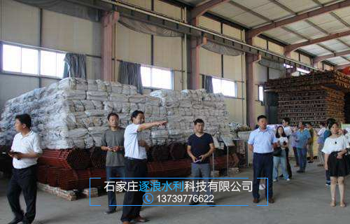 逐浪水利防汛物质厂家:给您不一样的休会--防汛子堤厂家