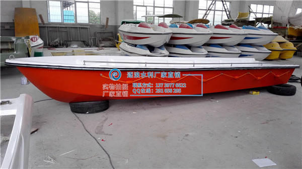 玻璃钢冲锋舟的驾驶方式和操纵法式庞杂吗？