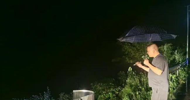 慈利县杨柳铺乡|同心合力，奋战防汛一线