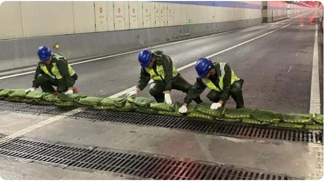 常德展开都会地道防汛应急练习训练