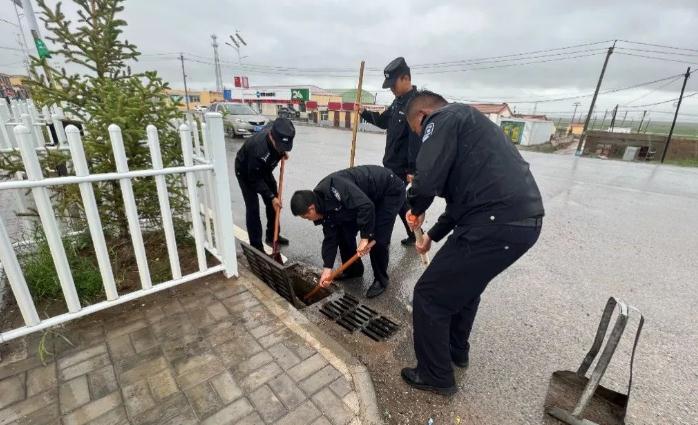 展开汛期放哨 ，筑牢宁静樊篱