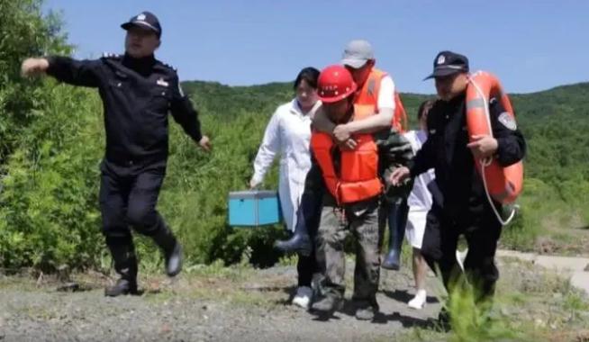 这场防汛应急练习训练“动真格”